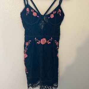 Sexy lace Toni dress🌹